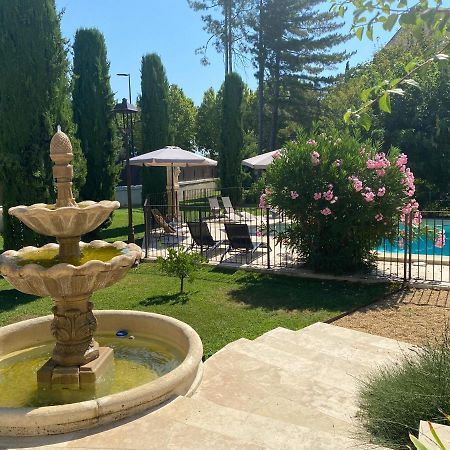Villa Agrippa Оранж Екстериор снимка